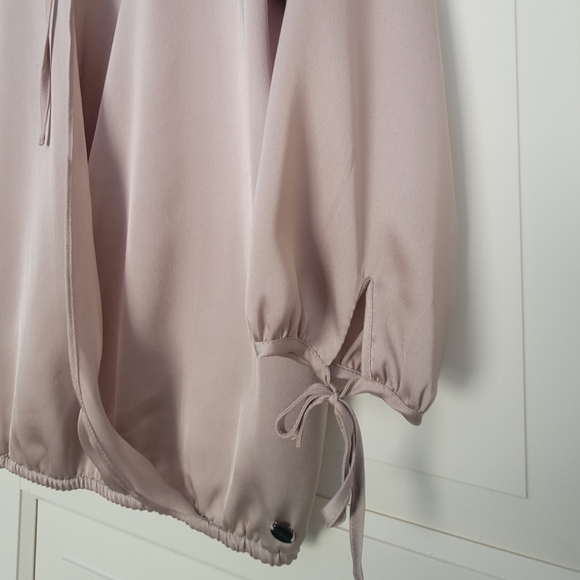 Guess blouse - Picture 3 of 3